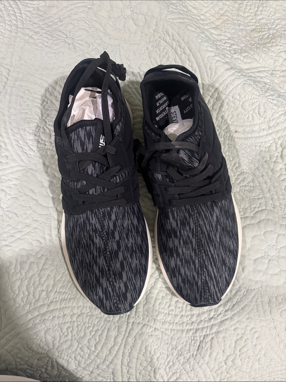 Steve Madden Men's Black Knit Athletic Sneakers -